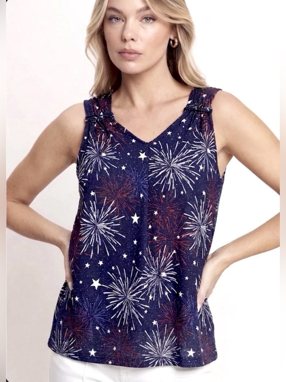 WOMEN AMERICA PATRIOTIC SPARKLY FIREWORKS STRETCH TOP 1X/2X SLEEVELESS $45 NWT